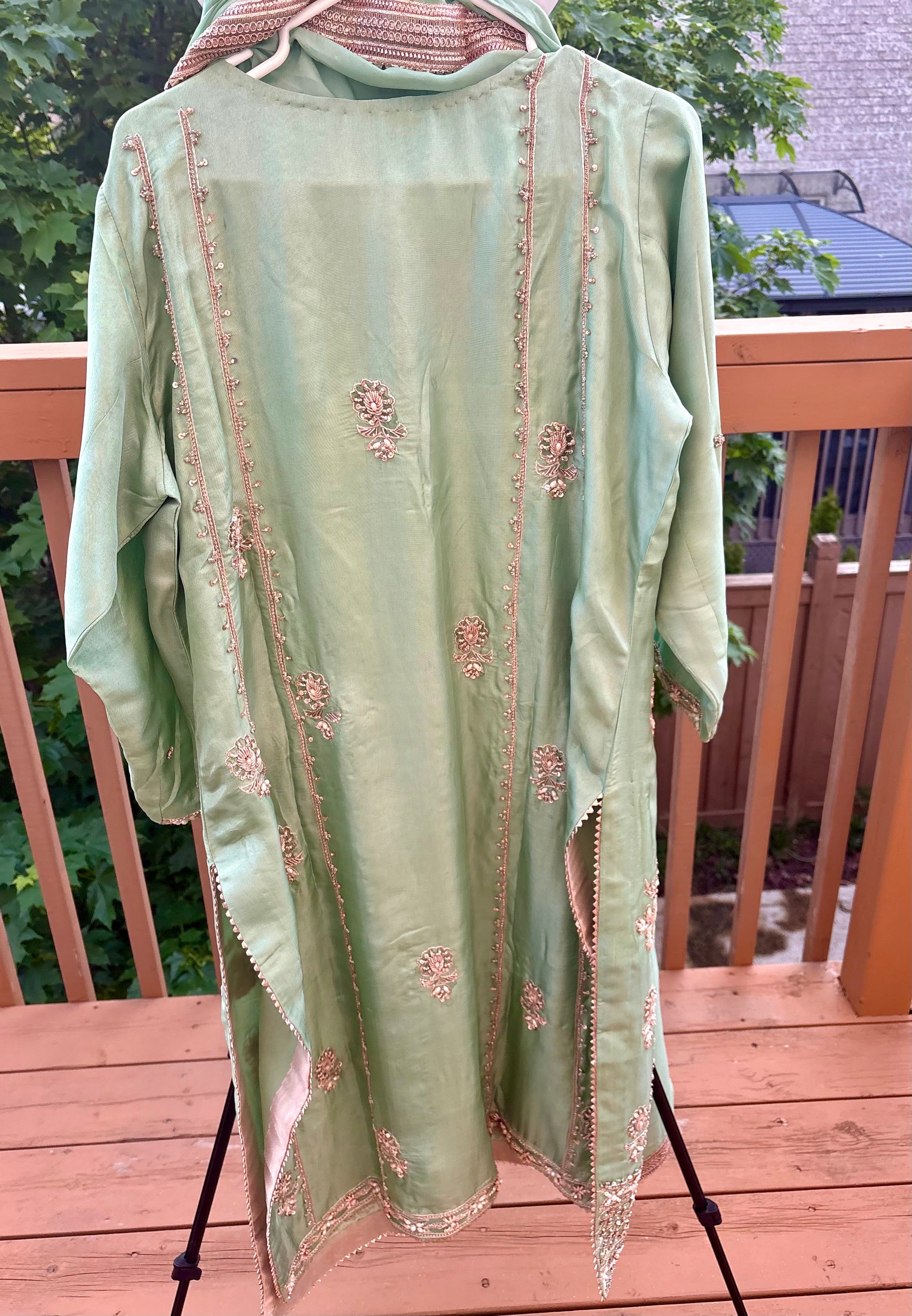 Luxury Handcrafted Mint Green Formal Suit