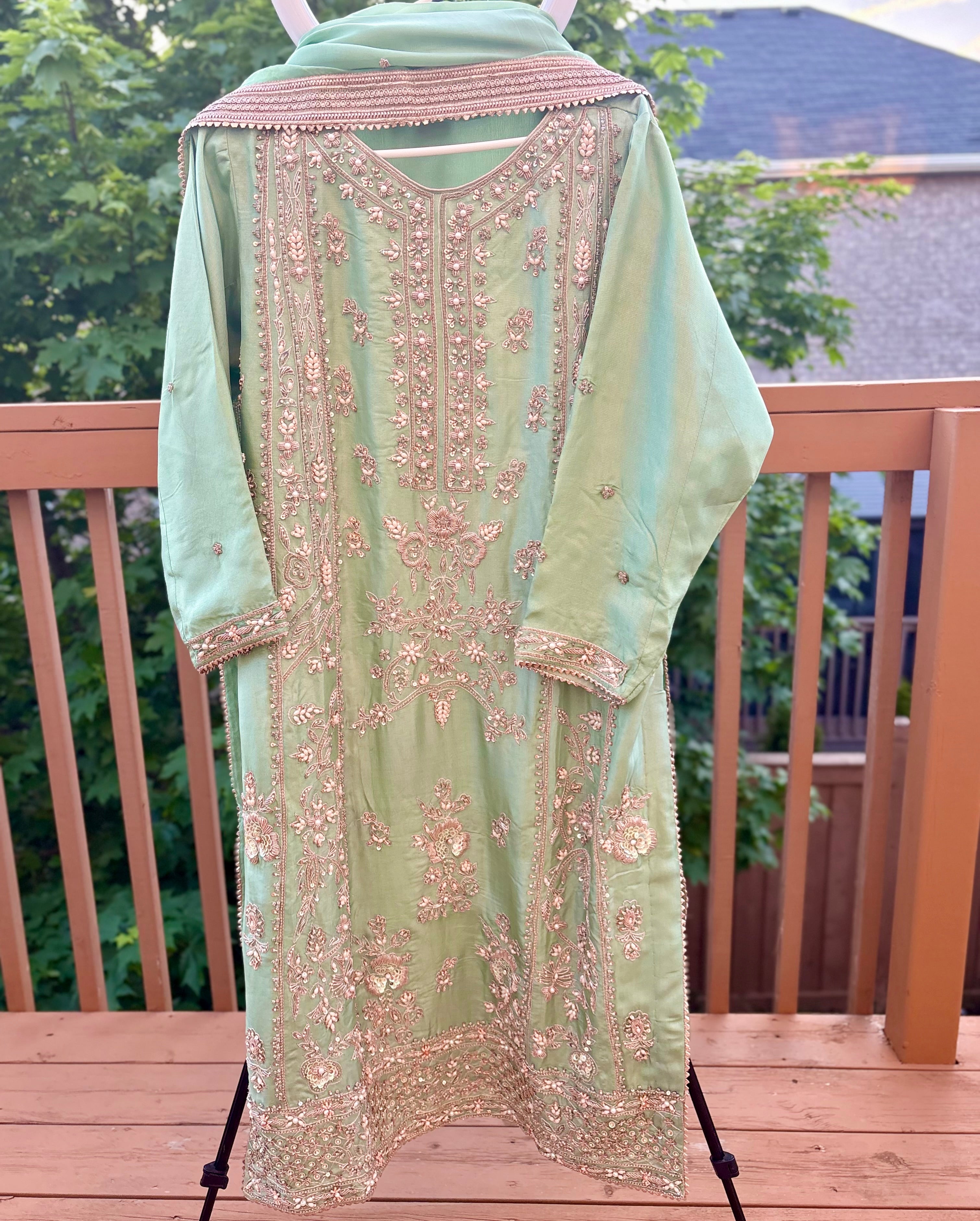 Luxury Handcrafted Mint Green Formal Suit