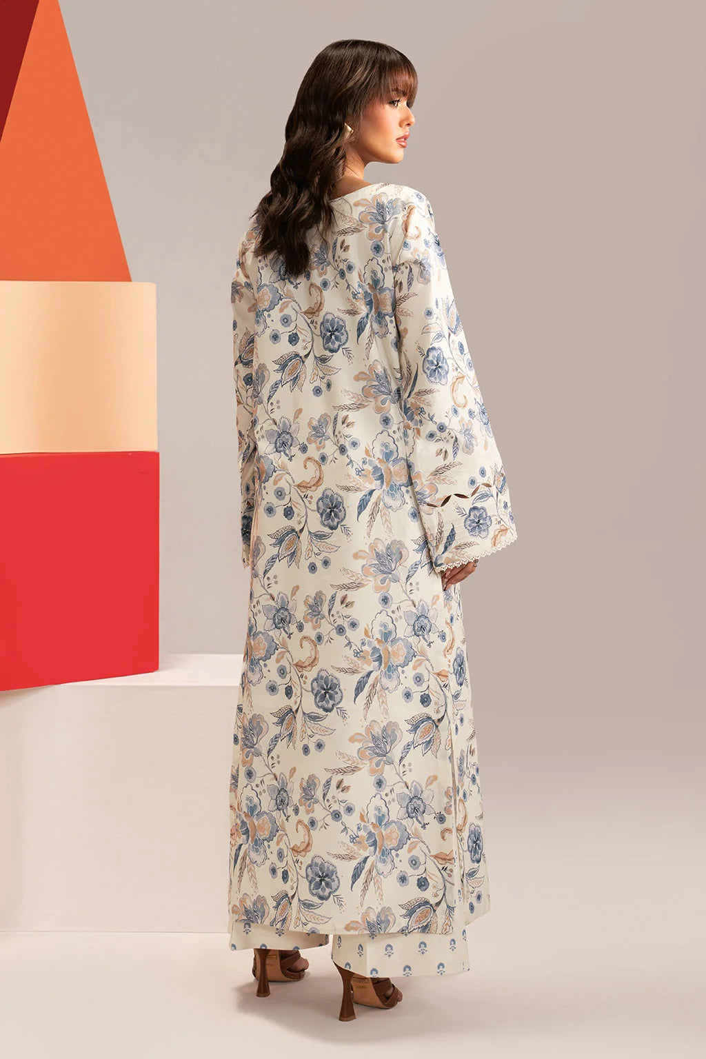 2-Piece Off White Floral Outfit In Lawn Fabric