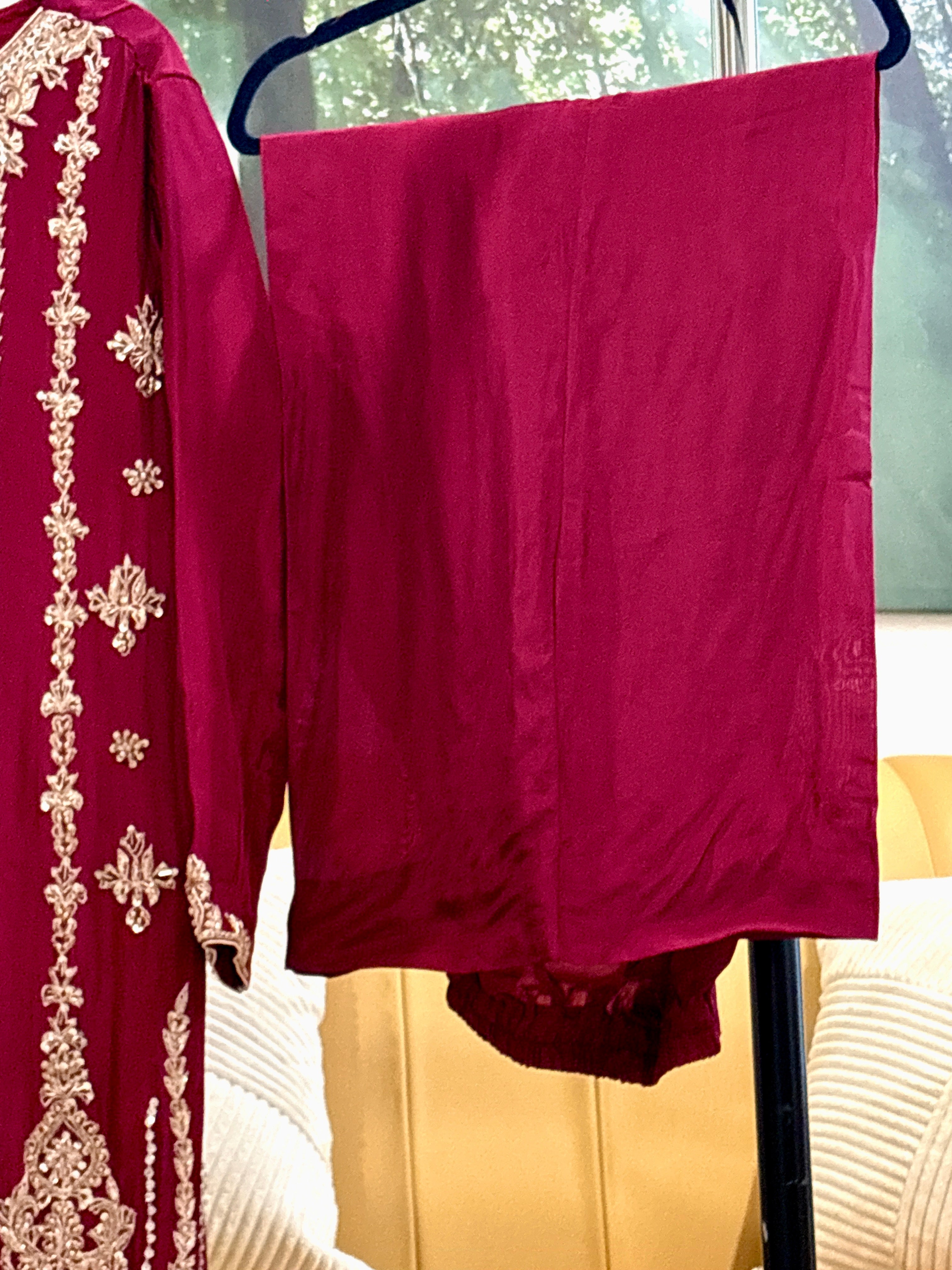 ✨ Luxury Handcrafted Maroon Formal 3-Piece Suit ✨