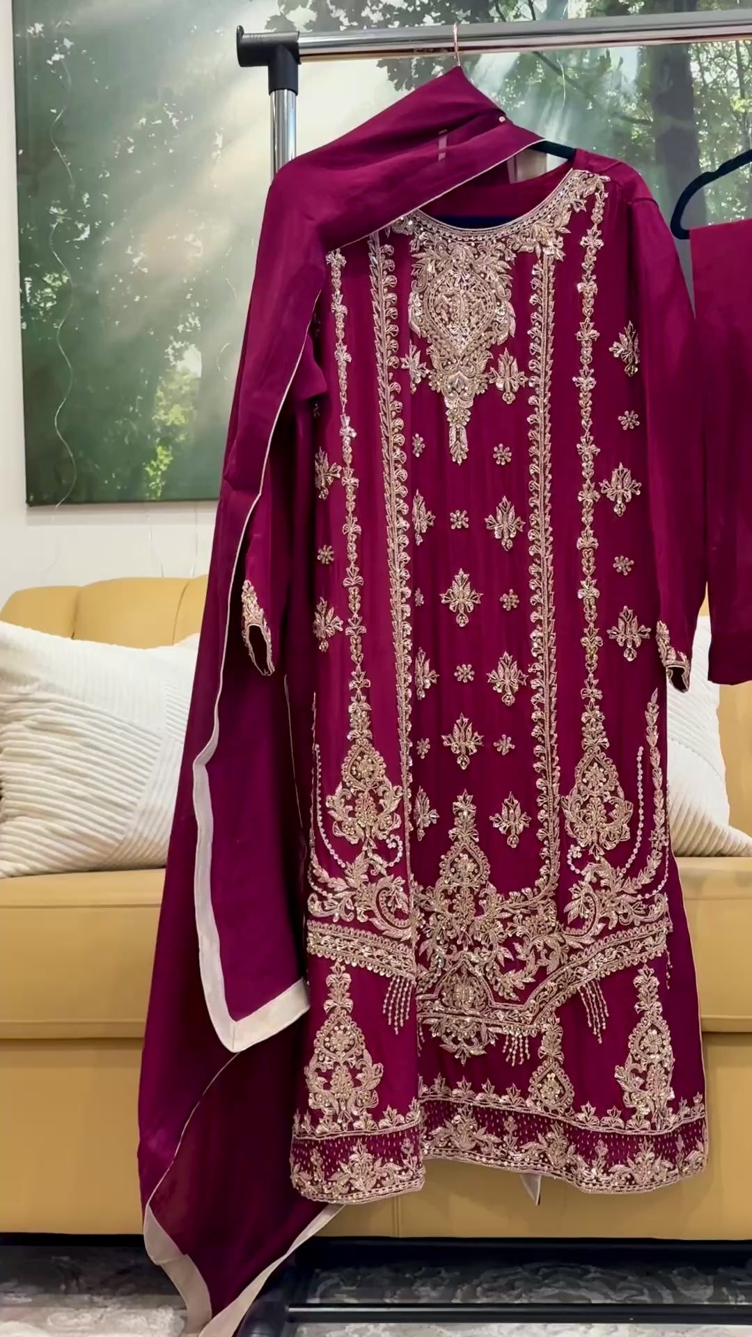 ✨ Luxury Handcrafted Maroon Formal 3-Piece Suit ✨